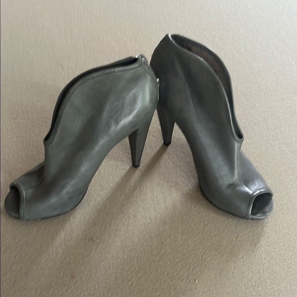 Vince Camuto Gray Heeled Boots with Sculptural Design